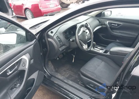 2017 Nissan Altima 2.5 S z USA, uszkodzony, nr VIN 1N4AL3AP3HN350641